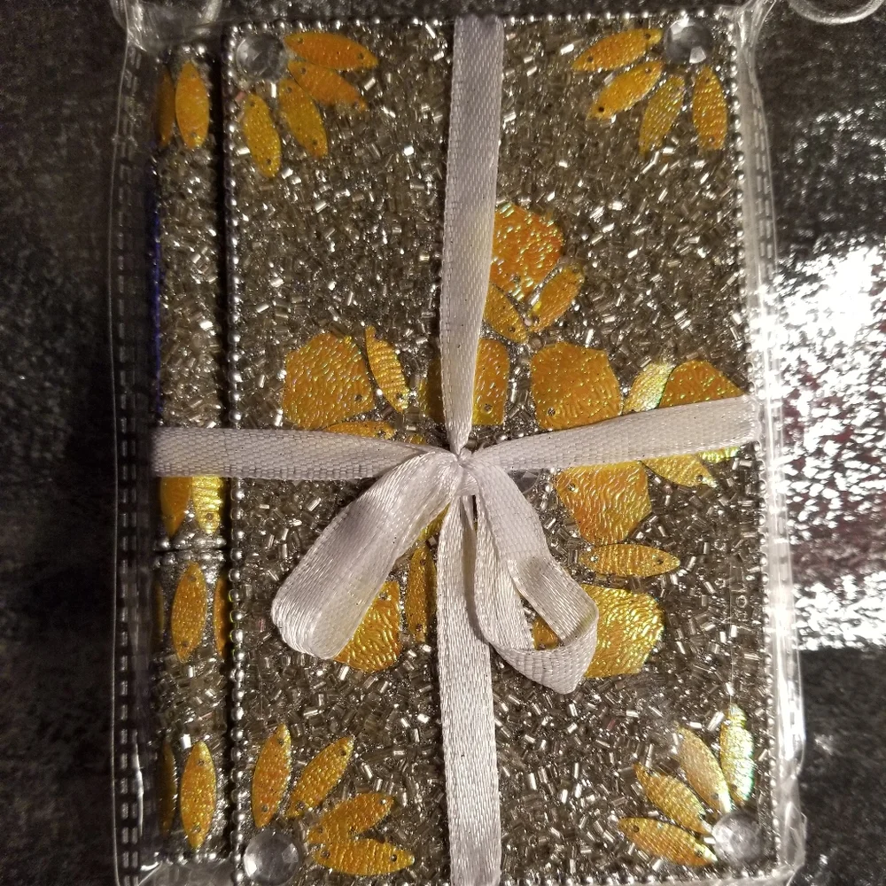 Beaded silver leafy journal with pen set.